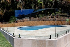 1_Glass-Pool-Fence-North-Boambee
