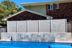 1_Knotwood-Aluminium-batten-fence-Korora